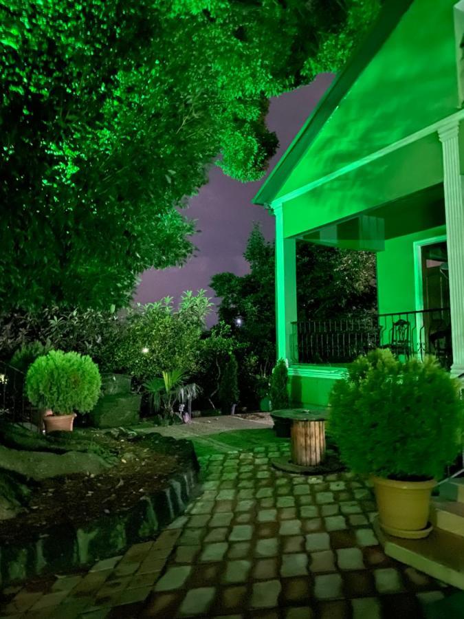 Apartment Green House Makhinjauri Buitenkant foto